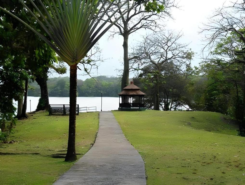 Hotel Melia Panama Canal Colon Exterior photo